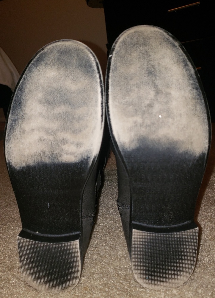 Almost New Boots๐ข - Picture 5 of 5